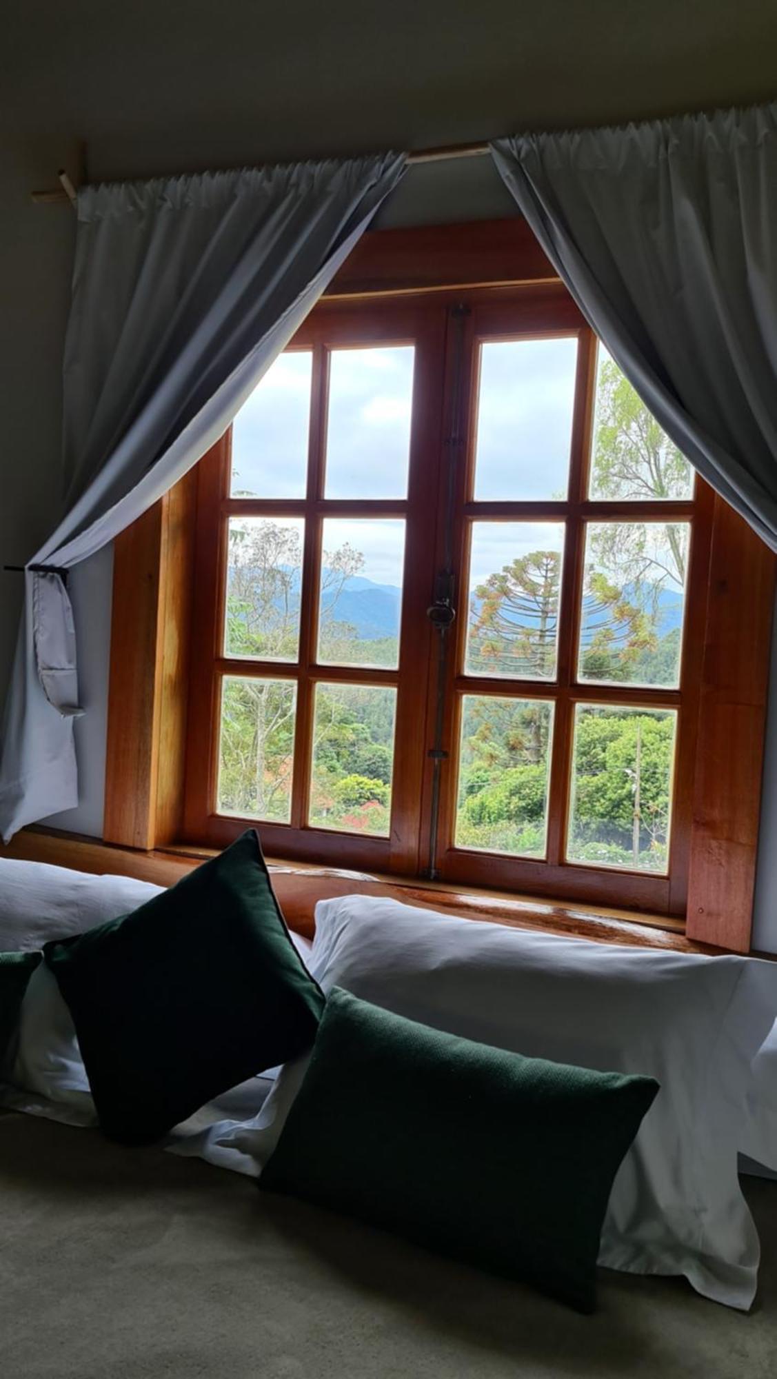 Hotel Serra Bonita Delfim Moreira Extérieur photo